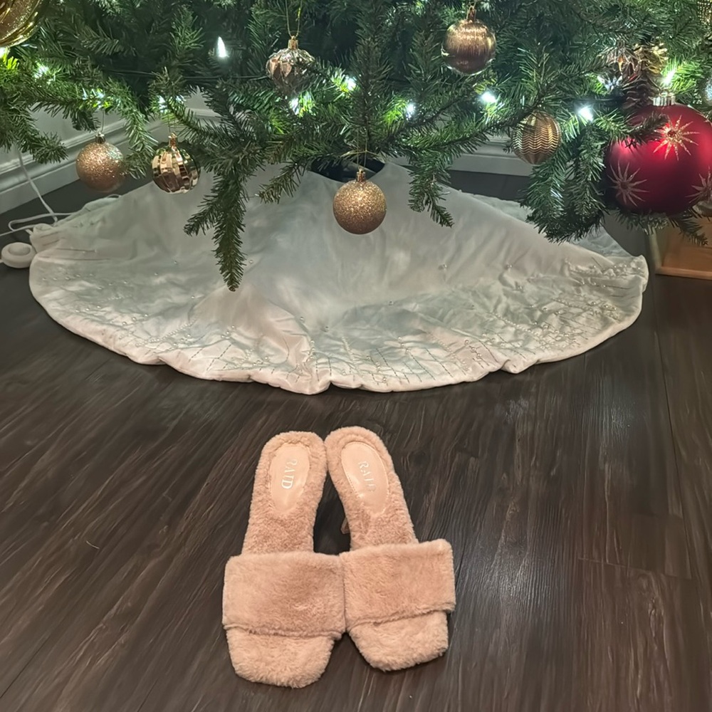 Teddy heels